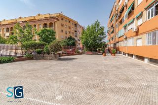 Piso en alquiler en Barrio de Zaidín en Granada