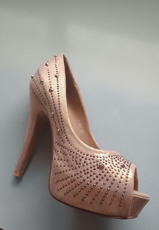 Zapatos de fiesta COMBASA dorados