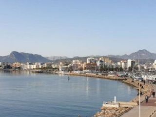 Local comercial en alquiler en Grau de Gandia- Marenys Rafalcaid en Gandia