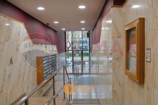 Piso en alquiler en Pº Zorrilla - Cuatro de Marzo en Valladolid