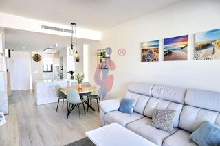 Piso en venta en Puerto Deportivo en Guardamar del Segura