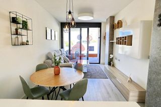 Piso en venta en Puerto Deportivo en Guardamar del Segura