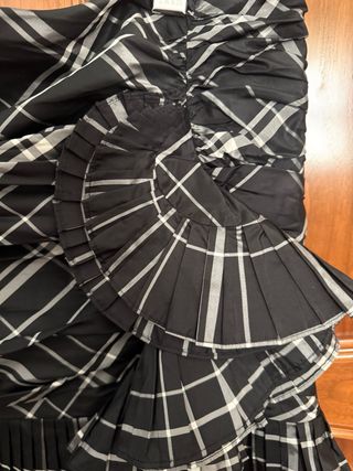Falda cuadros blanco y negro