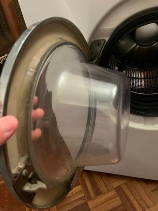 Lavadora Blanca antigua