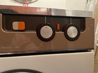 Lavadora Blanca antigua