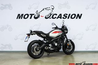 YAMAHA XSR 900