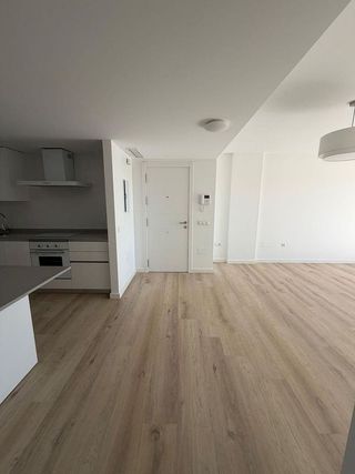 Piso en alquiler en Nueva Andalucía centro en Marbella