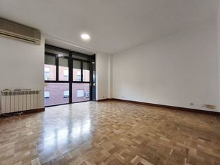 Piso en alquiler en Vista Alegre en Madrid