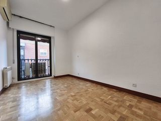 Piso en alquiler en Vista Alegre en Madrid