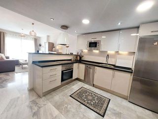 Ático en venta en Montemar en Torremolinos