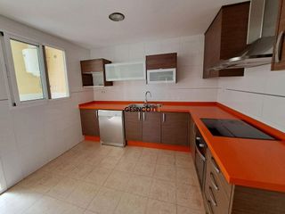 Piso en venta en Manuel