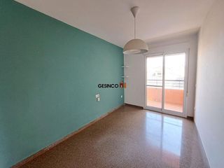 Piso en venta en Manuel