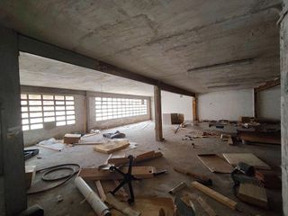 Local comercial en venta en San Fernando - Princesa Mercedes en Alicante