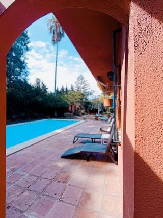 Chalet en venta en La Granja-La Colina-Los Pastores en Algeciras