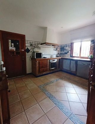Chalet en venta en La Granja-La Colina-Los Pastores en Algeciras