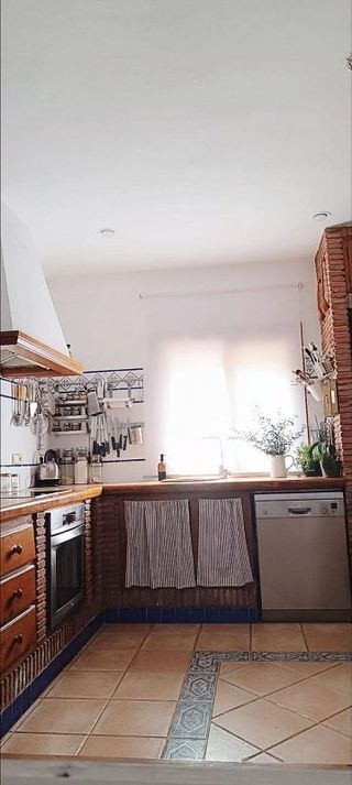 Chalet en venta en La Granja-La Colina-Los Pastores en Algeciras