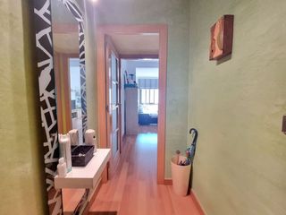Piso en venta en Porta en Barcelona
