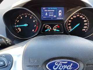 ¡SIN ENTRADA! FORD KUGA