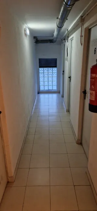 Se alquila trastero Av. Moreda 2