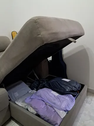 Sofá Chaiselongue Gris Reclinable con Canapé