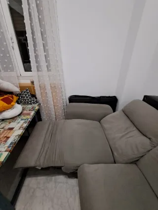 Sofá Chaiselongue Gris Reclinable con Canapé