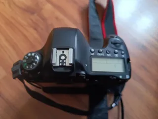 Canon EOS 6D Cámara Réflex Digital con empuñadura