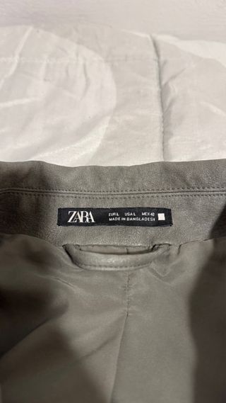 Chaqueta Zara Cuero Verde Oliva