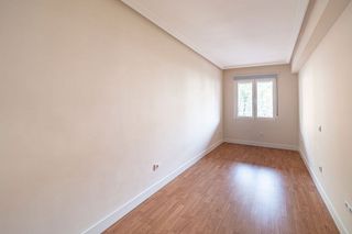 Piso en alquiler en Fuente del Berro en Madrid