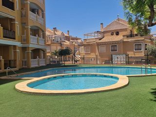 Piso en venta en Nueva Torrevieja - Aguas Nuevas en Torrevieja