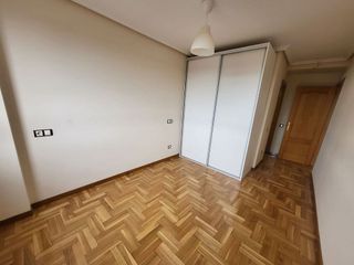 Piso en alquiler en Lugones en Siero