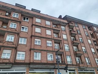 Piso en alquiler en Lugones en Siero