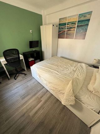 Piso en alquiler en Benalúa en Alicante