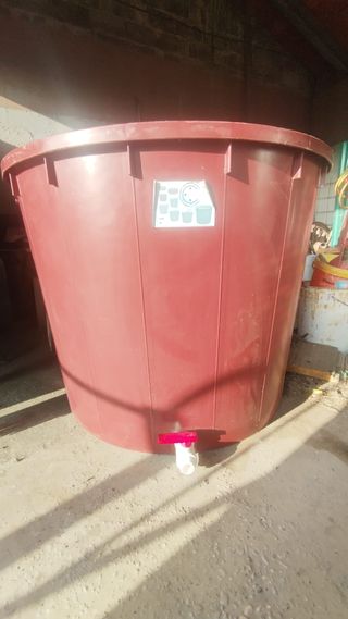 Tino in plastica ottimo stato