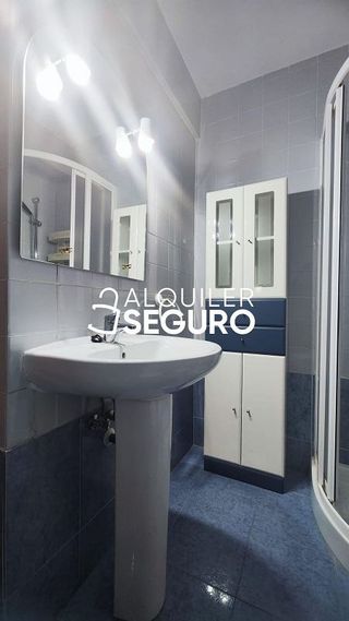 Piso en alquiler en Peñagrande en Madrid