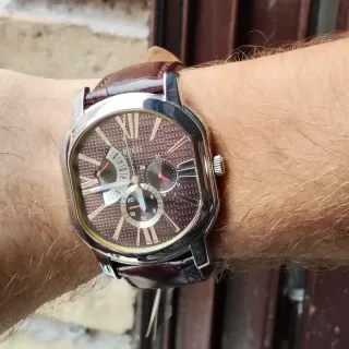 Reloj Guess Hombre Marrón y Plateado