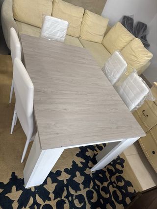 Mesa de comedor extensible bicolor