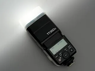 Transmisor Godox X1T + Flash Godox TT350 para OM