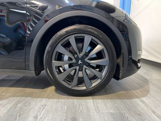 Tesla Model Y Gran Autonomía 4WD