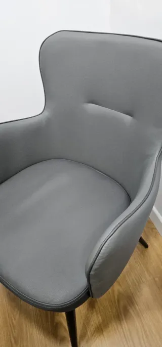 Sillas polipiel grises 7 unidades