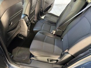 KIA Carens Drive 1.7 CRDi 115 CV 5 Plazas