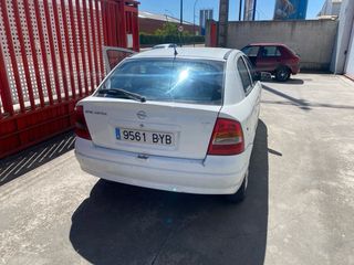 Opel Astra 2001
