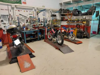 Traspaso Taller Mecánico de Motos