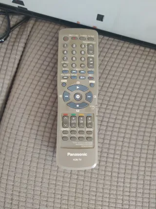 Reproductor VHS Panasonic NV-FJ620 Hi-Fi