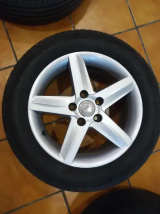 Llantas Seat Vag 5 radios