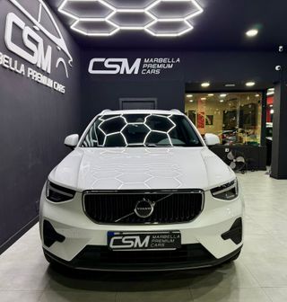 Volvo XC40 T2 Core 129cv