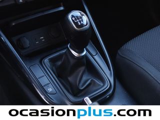 Kia Carens 1.6 GDi UEFA Euro 2016 Eco-Dynamics 99 kW (135 CV)