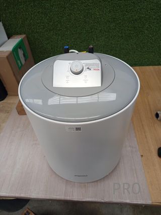 Calentador de agua eléctrico de pared Accumolo de 50 L