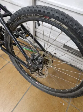 Bicicleta Specialized Llanta 24