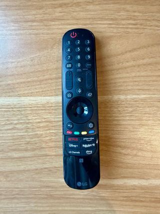 TV LG OLED 42 4K + Soporte Diseño