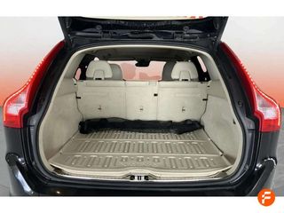 Volvo XC60 2.4 D4 AWD R-Design Kinetic Auto